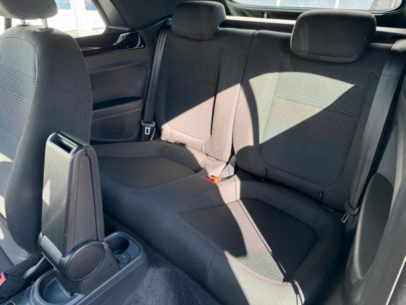 Volkswagen Coccinelle Cabriolet 1.2 TSI SOUND|XENON|FENDER|KAME 2018 - photo n°8 Volkswagen Coccinelle Cabriolet 1.2 TSI SOUND|XENON|FENDER|KAME  occasion à L'Union - photo n°8